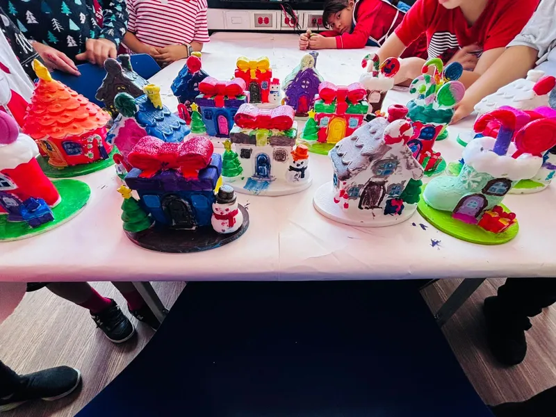 Final result: decorated, personalized houses